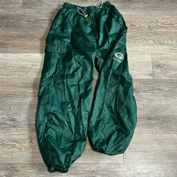 80’s or 90’s Green Bay packers pants - Picture 2 of 7